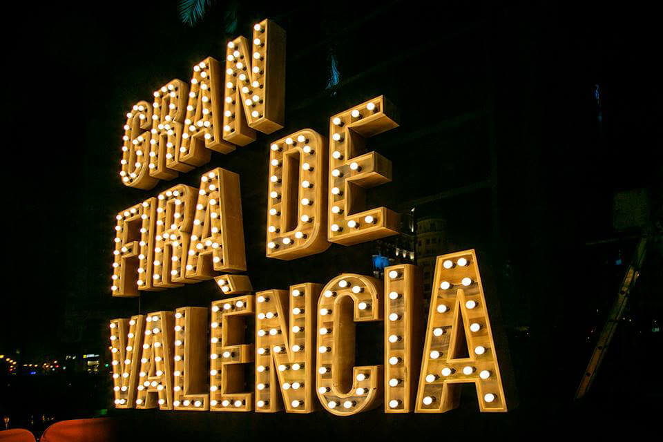 Rótulo Gran Fira València iluminado